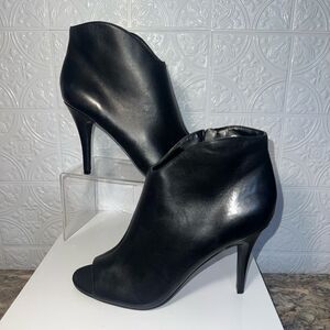 NWOB Nine West Arielle Peep Toe Heels